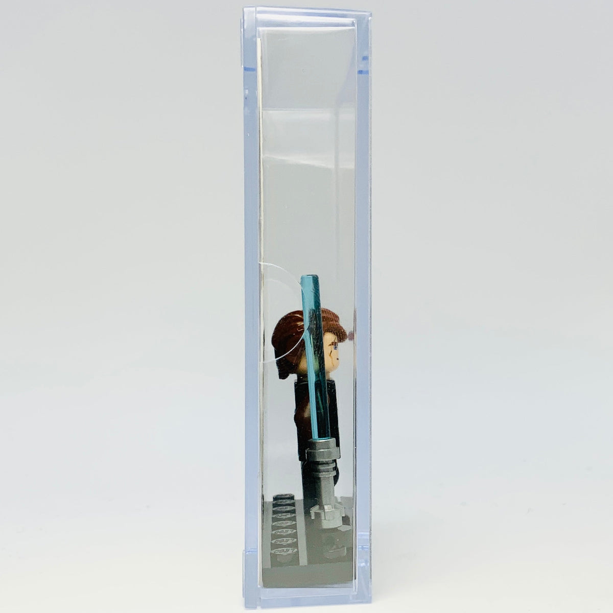 Anakin Skywalker with Trading Card & Collector’s Case