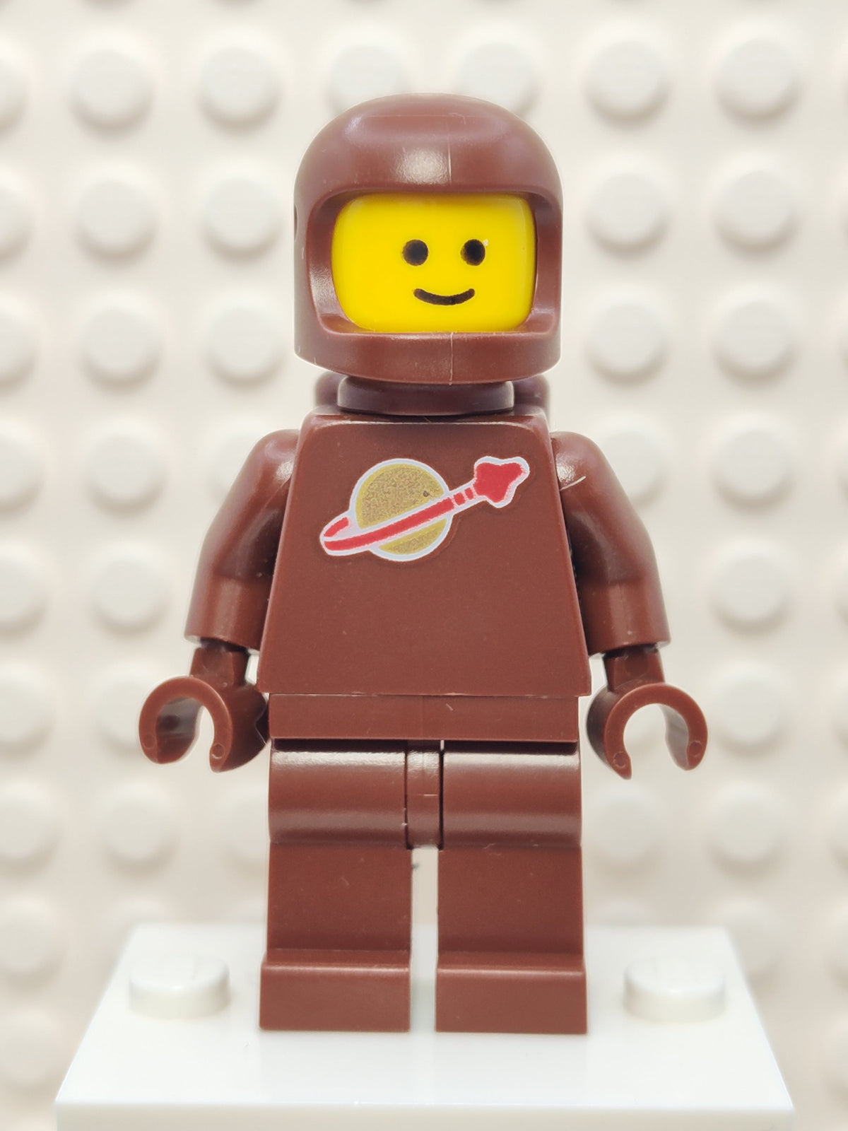 Brown Astronaut and Spacebaby, col24-3