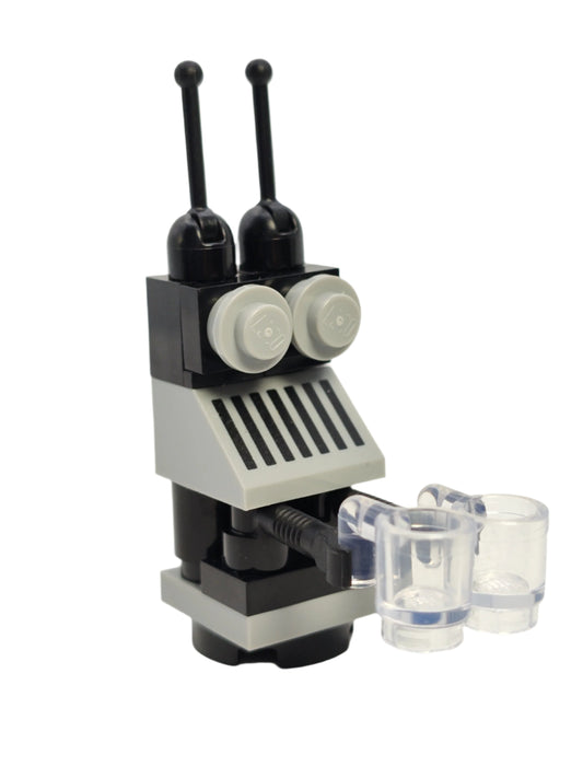 Classic Space Droid - Light Bluish Gray and Black, sp133