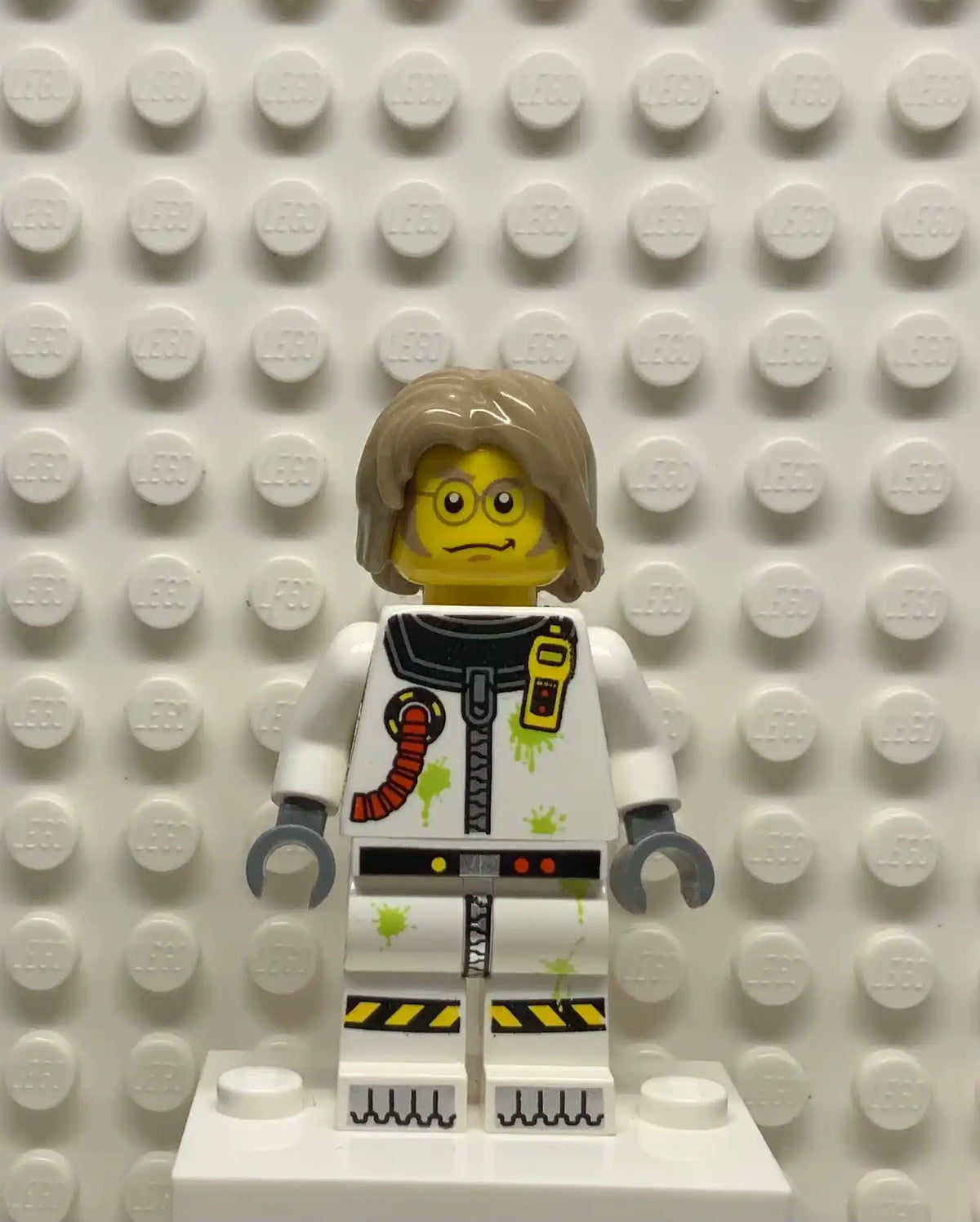 Alien Defense Unit Scientist, ac010