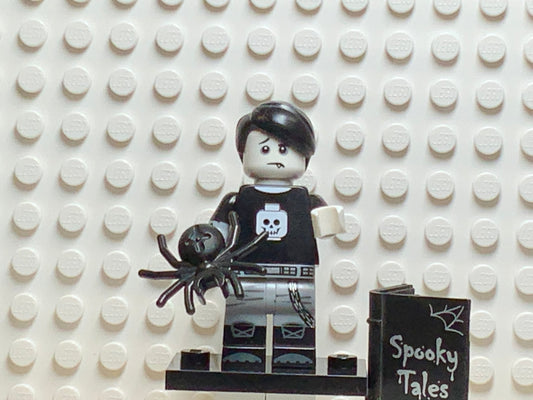 Spooky Boy, col16-5