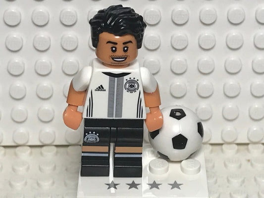 Mesut Özil, coldfb-8