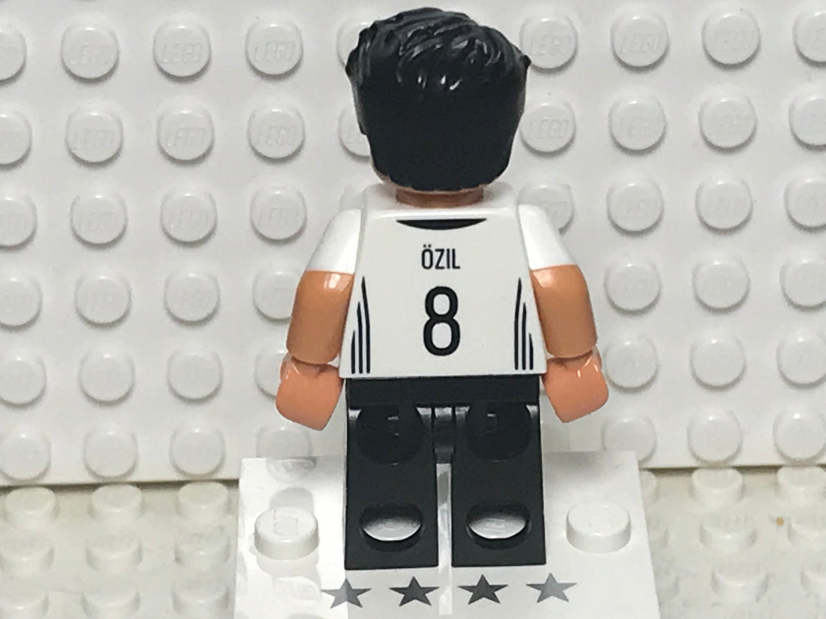 Mesut Özil, coldfb-8
