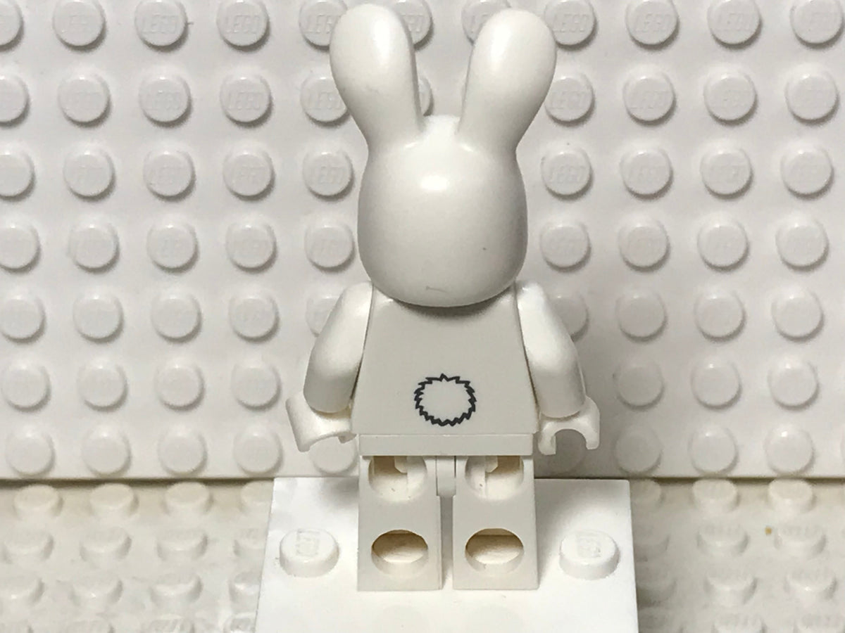 Bunny Suit Guy, col07-3