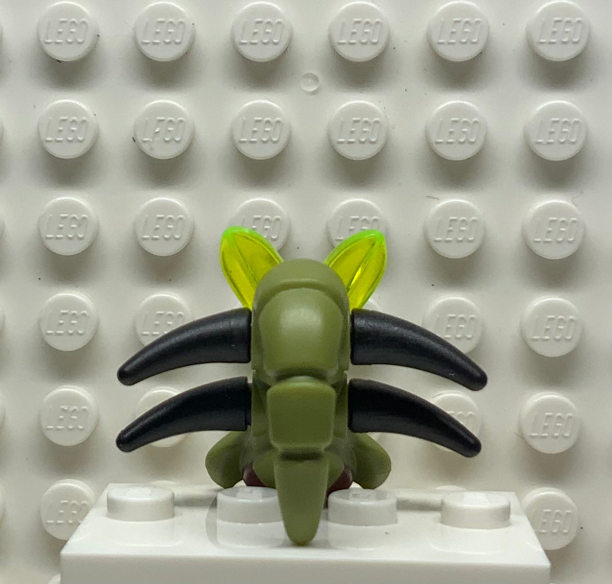 Insectoid Larvae with Trans-Neon Green Wings, 13757pb01