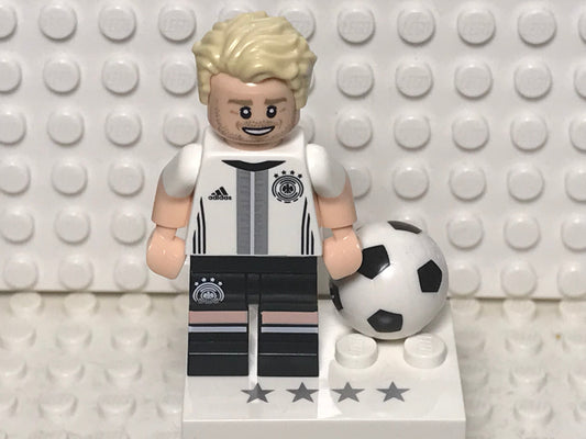 André Schürrle, coldfb-12 - LEGO® Deutscher Fussball-Bund Minifigure