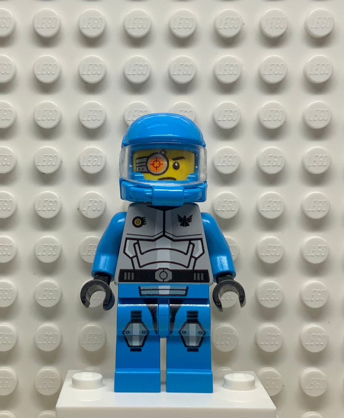 Solomon Blaze, gs004