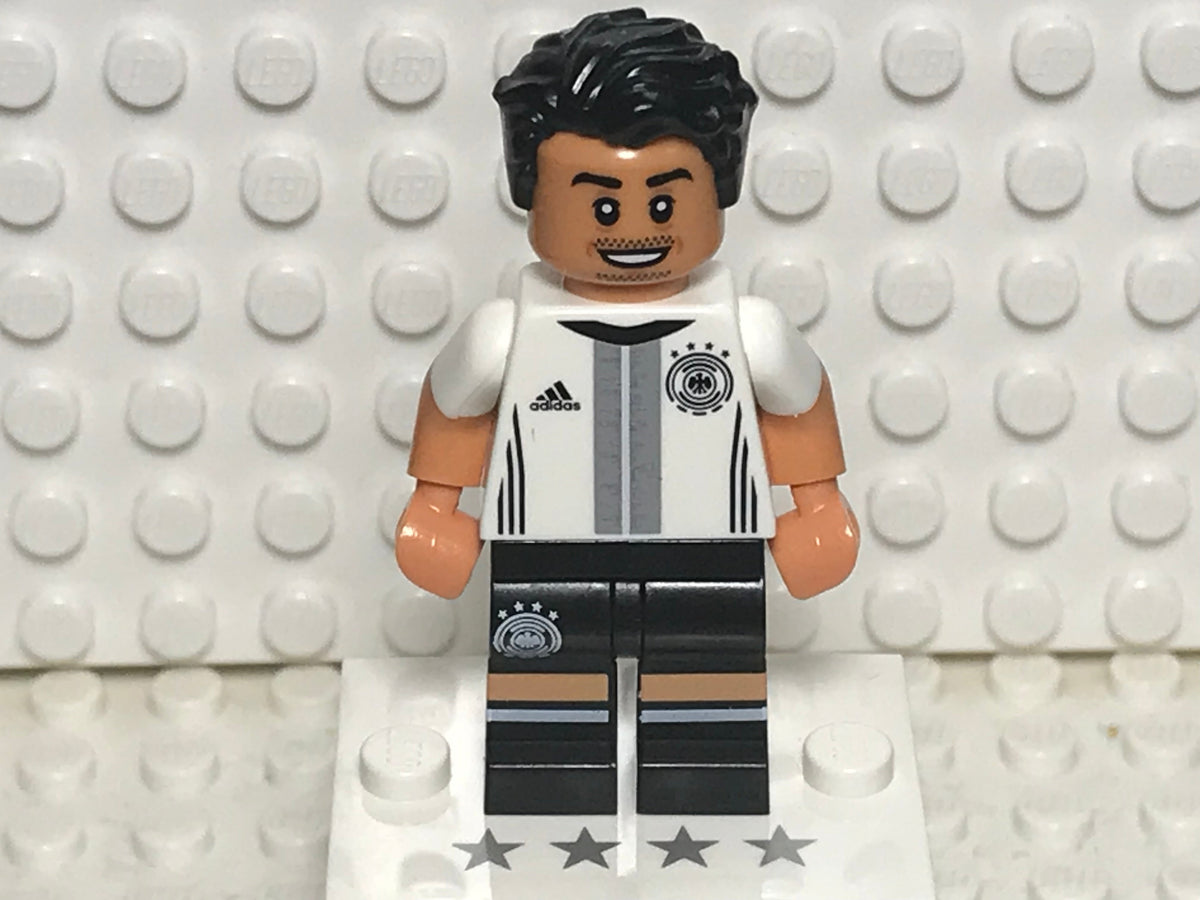 Mesut Özil, coldfb-8