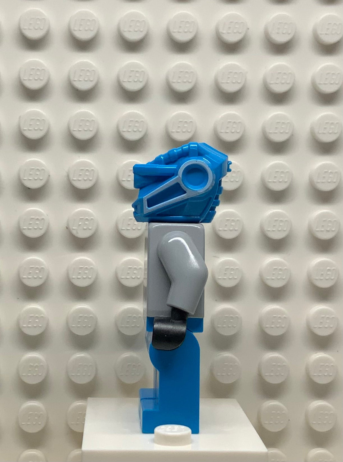 Dark Azure Robot Sidekick, gs007