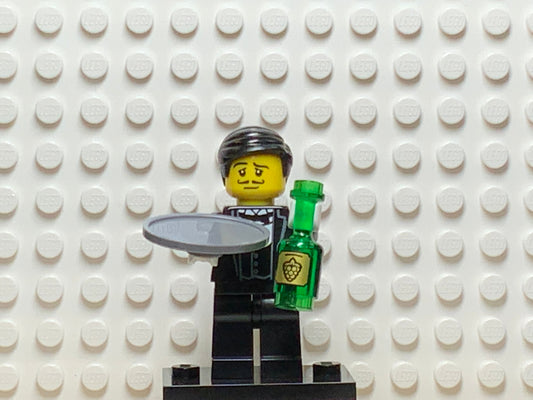 Waiter, col09-1